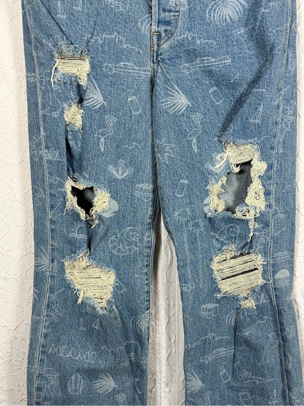 Levi’s Haus Miami Ribcage 72693-0026 Laser Custom Jeans W27 L27 - Picture 4 of 16